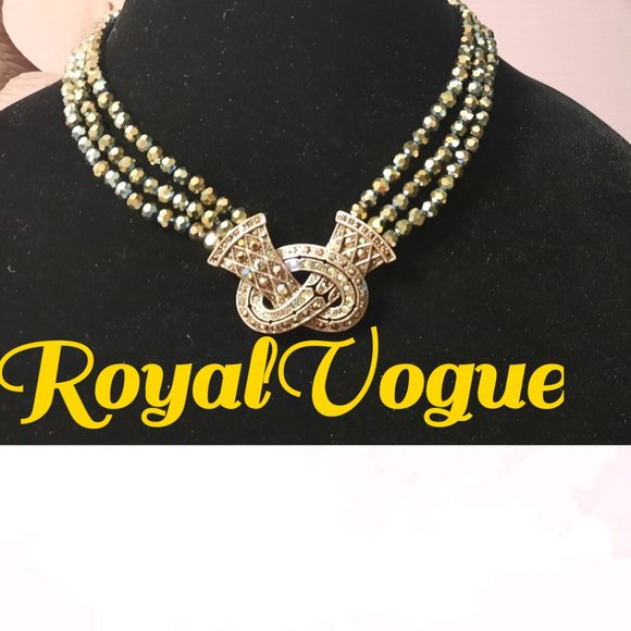 Heidi Daus LOVE KNOT beaded necklace - Picture 5 of 5